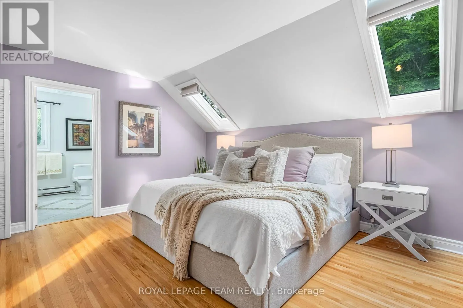 37 PROMENADE AVENUE