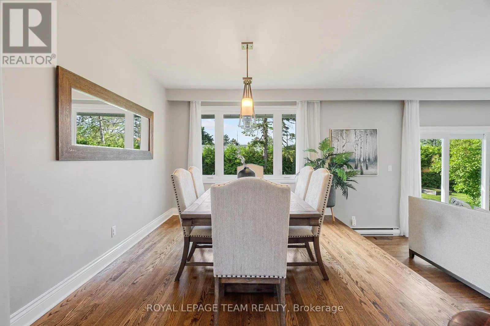 37 PROMENADE AVENUE