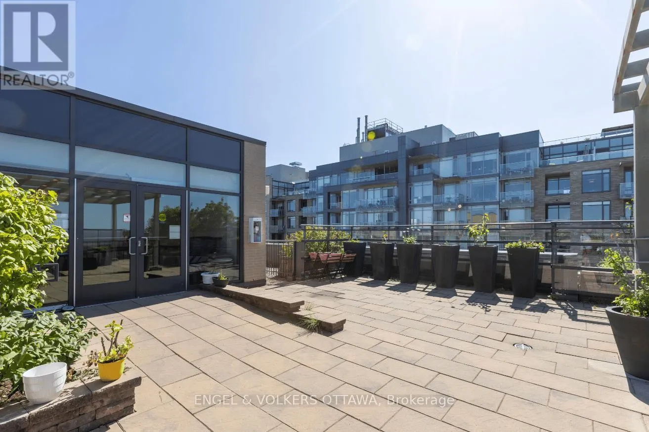 503 - 101 RICHMOND ROAD