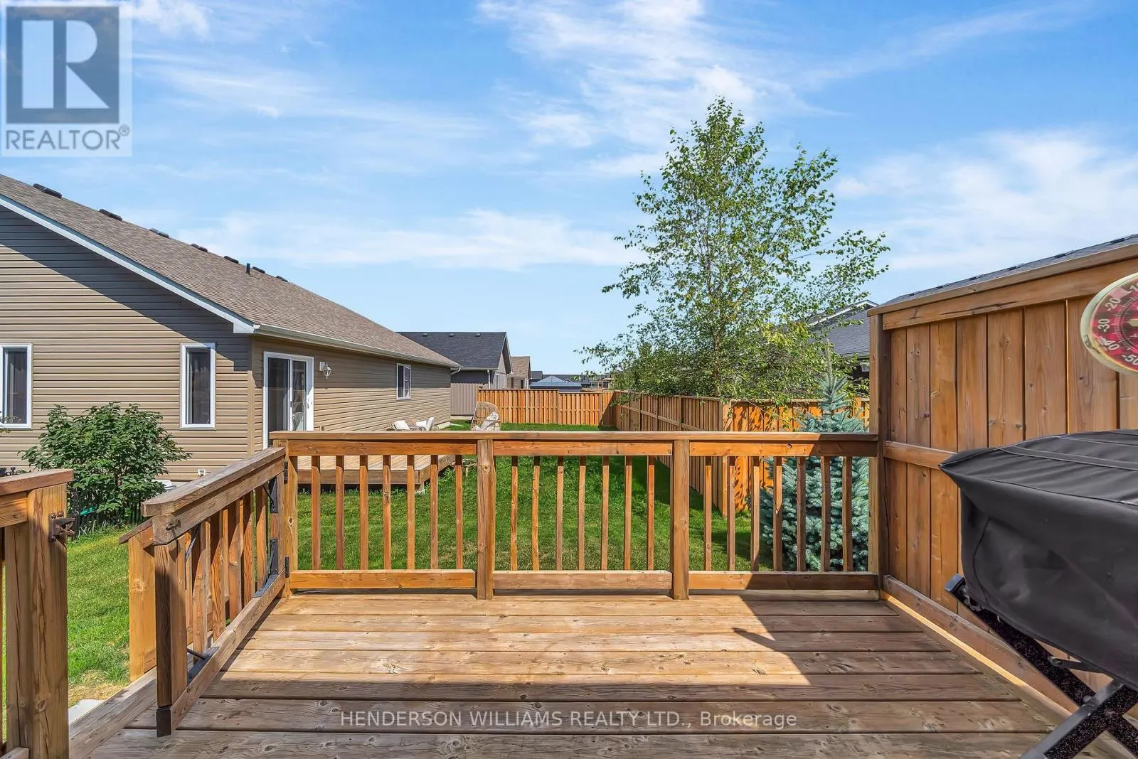 84 FARRINGTON CRESCENT
