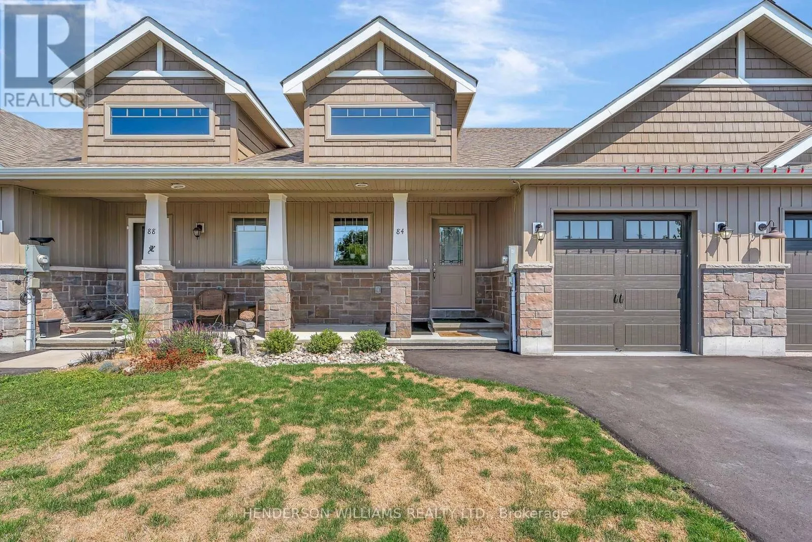 84 FARRINGTON CRESCENT