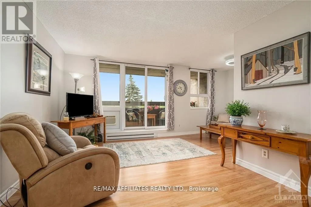 717 - 2000 JASMINE CRESCENT