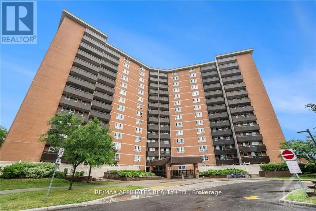 717 - 2000 JASMINE CRESCENT