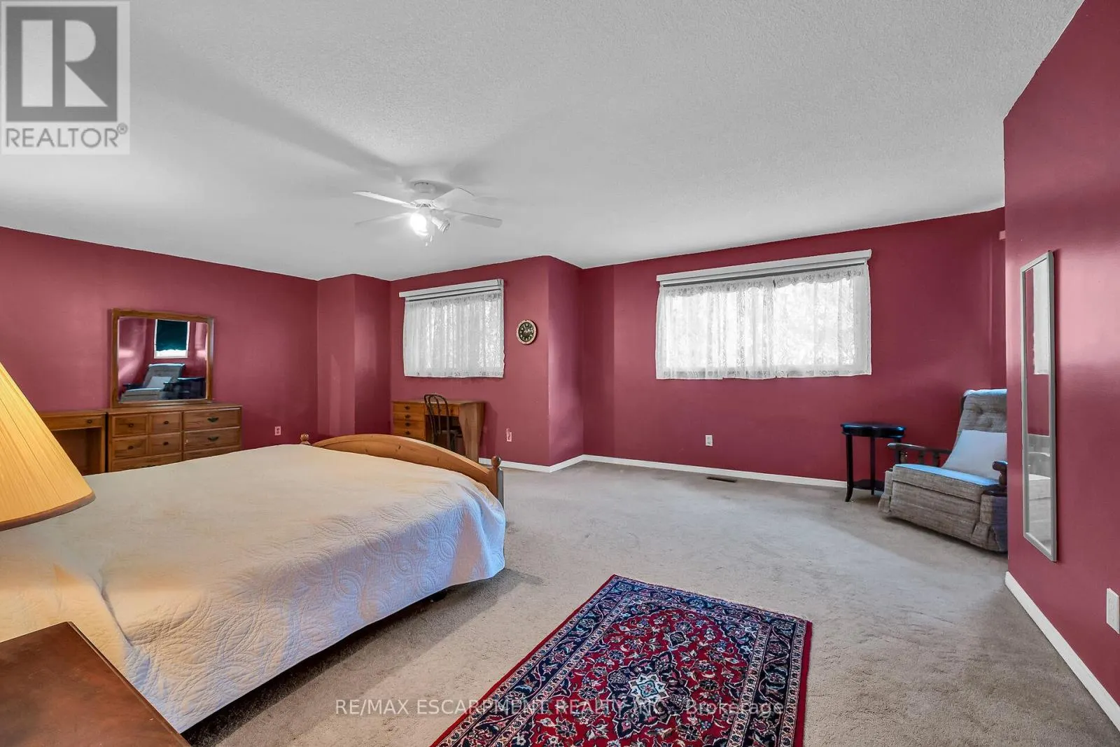 70 GOLFVIEW CRESCENT