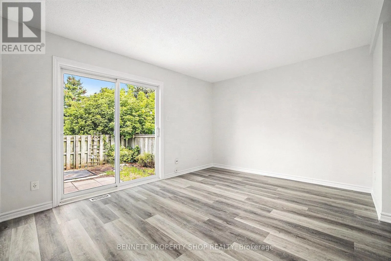 43 CLARKSON CRESCENT