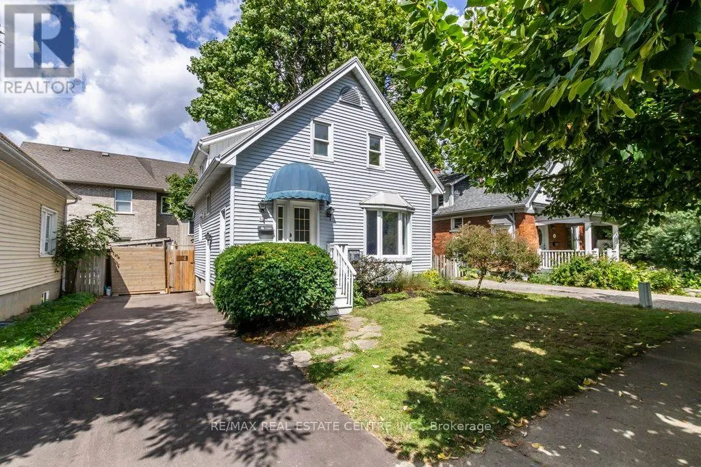 56 JOHN STREET W