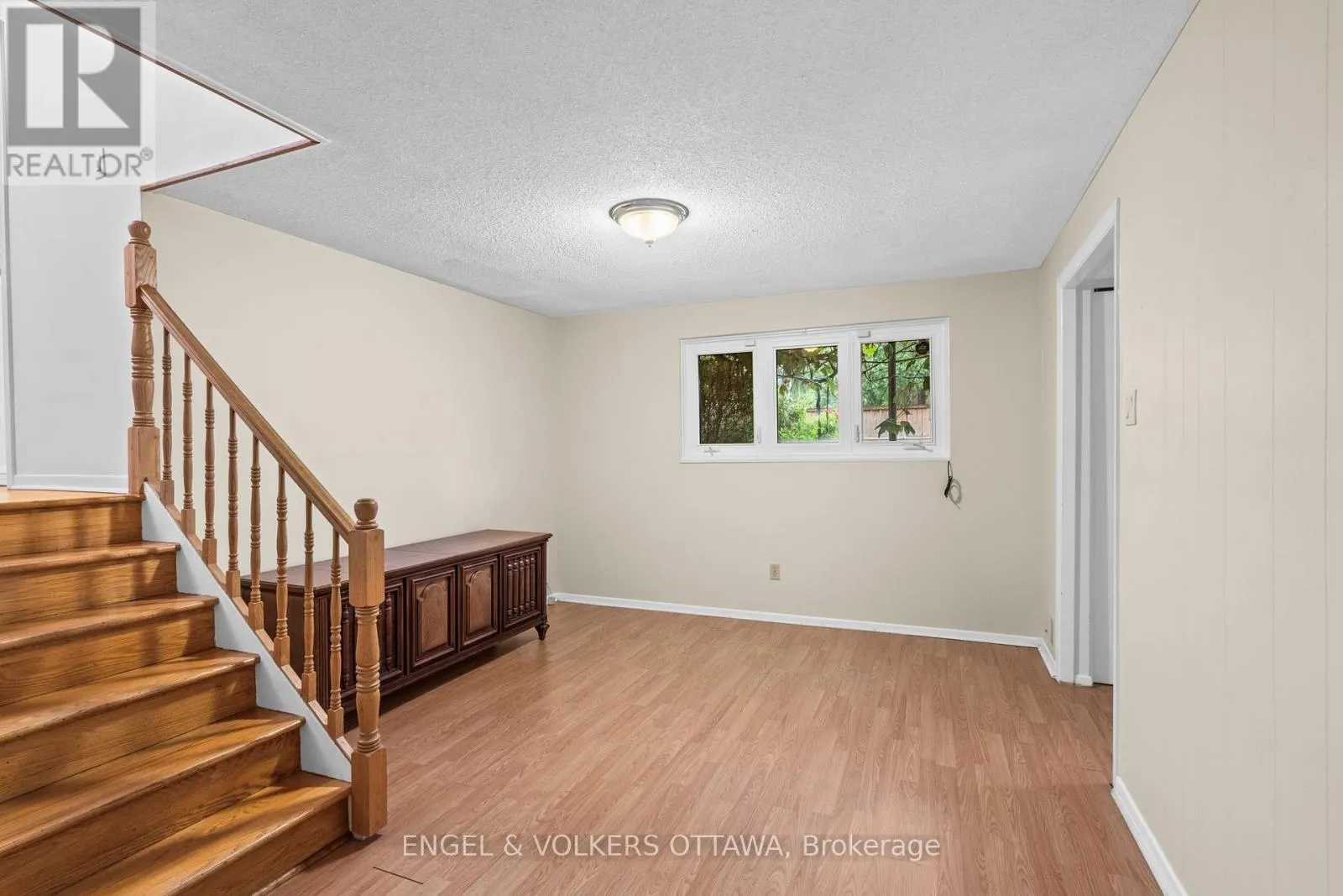 3348 KODIAK STREET