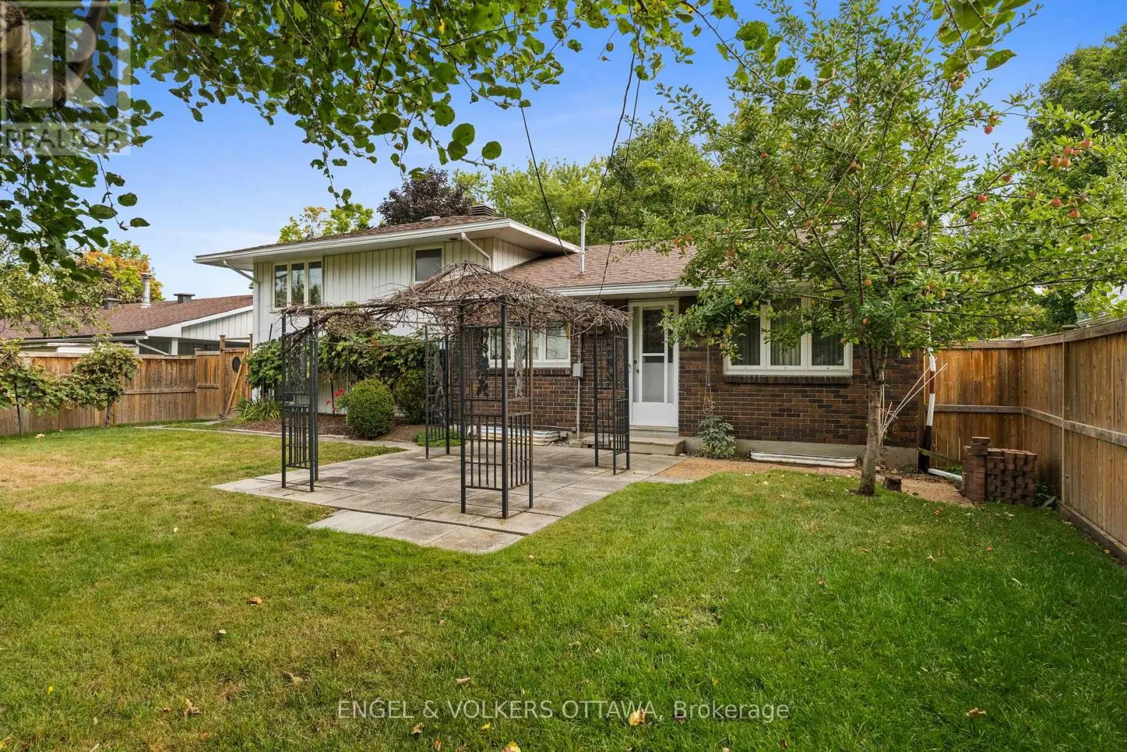 3348 KODIAK STREET
