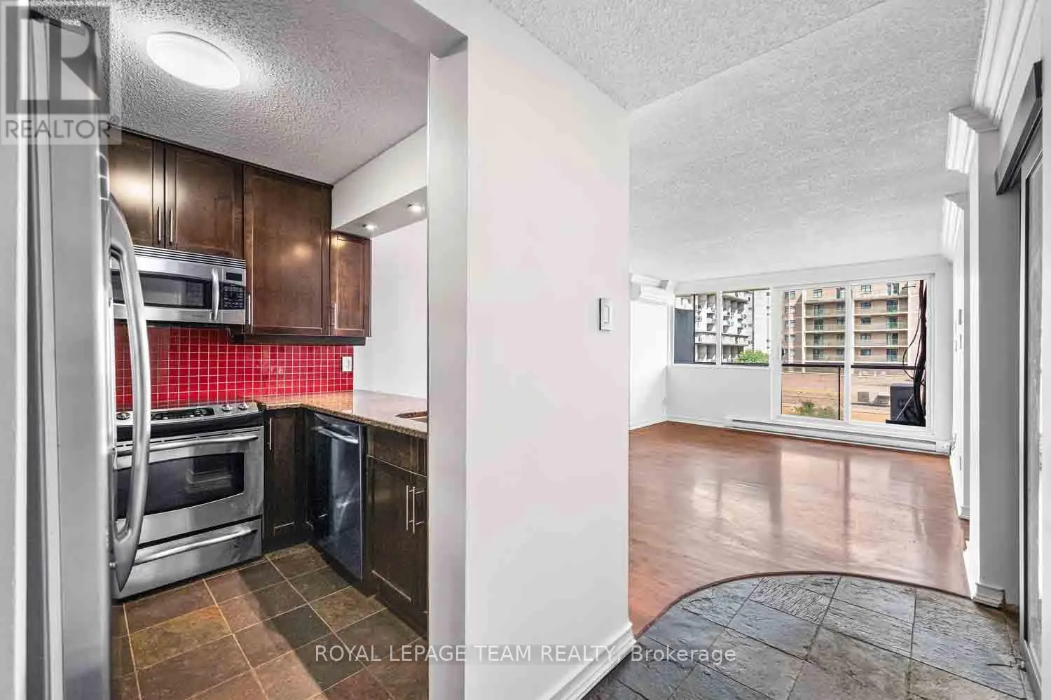 504 - 154 NELSON STREET