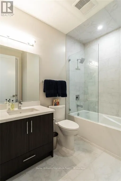 207 - 101 LOCKE STREET S, #207