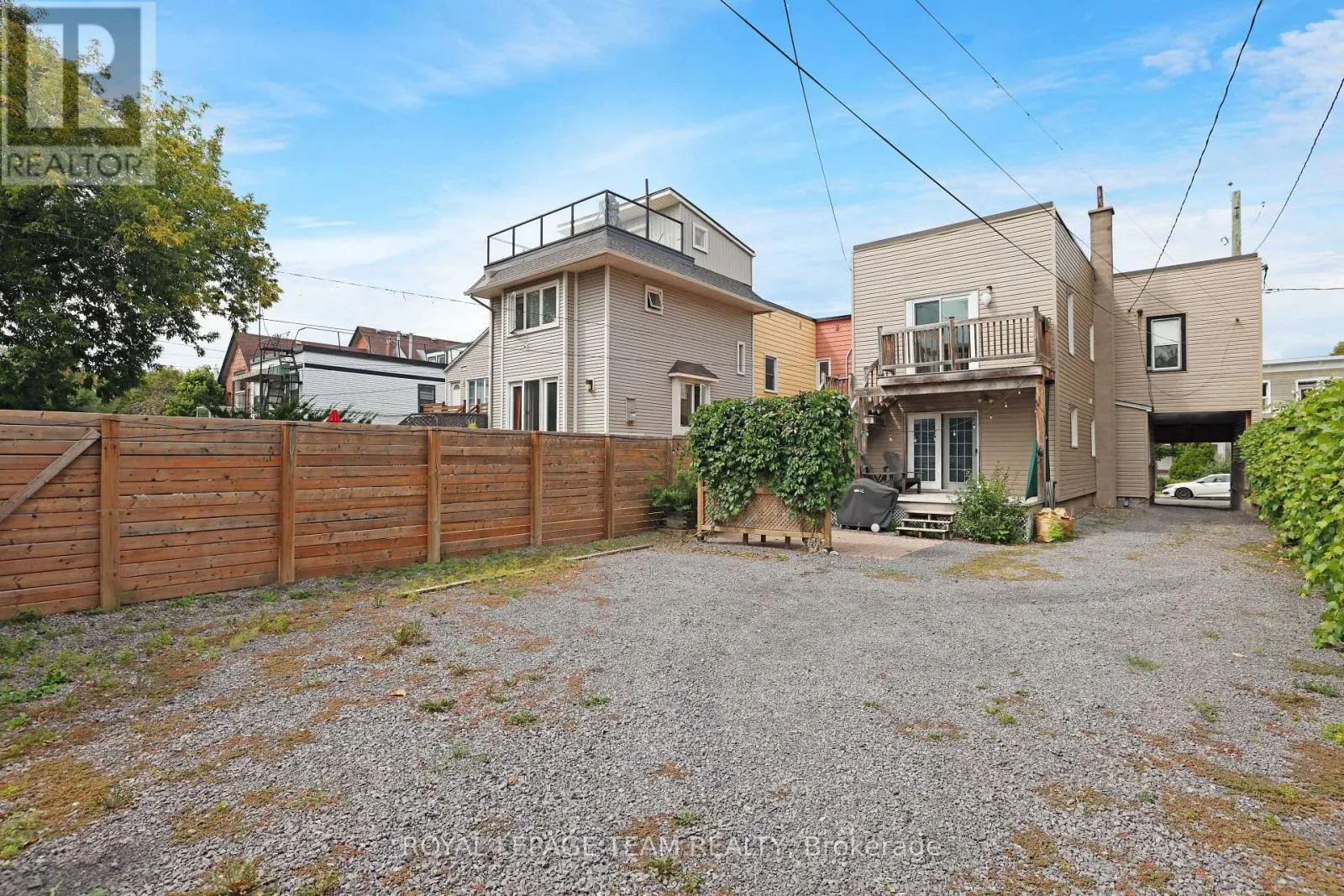 166 GUIGUES STREET