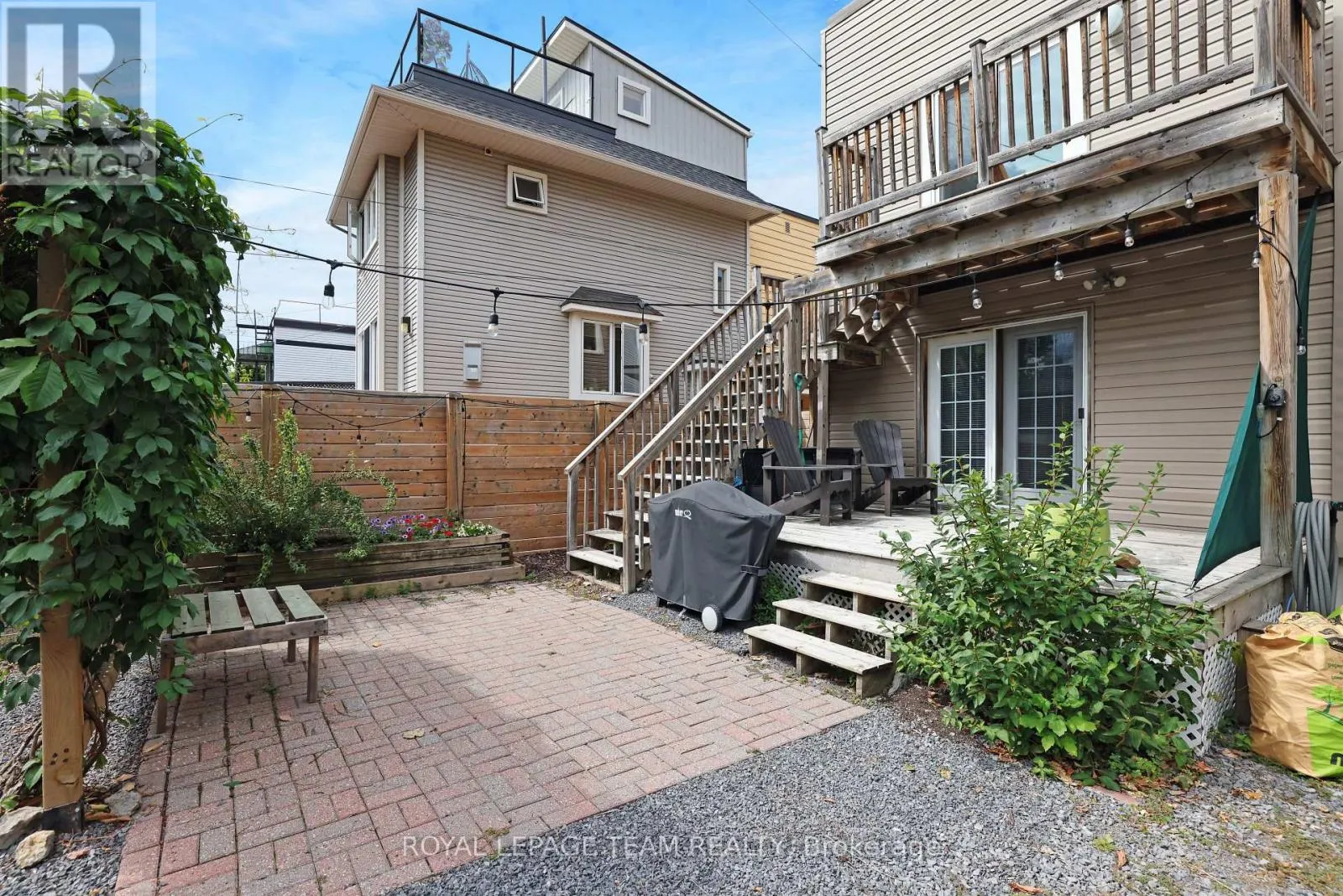 166 GUIGUES STREET
