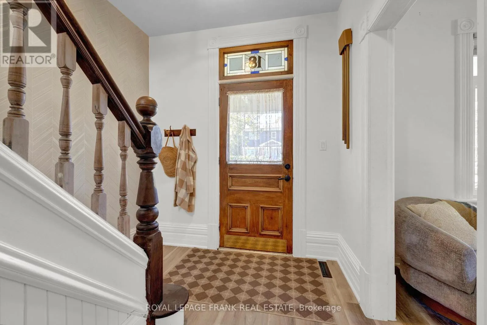 18 NASSAU STREET