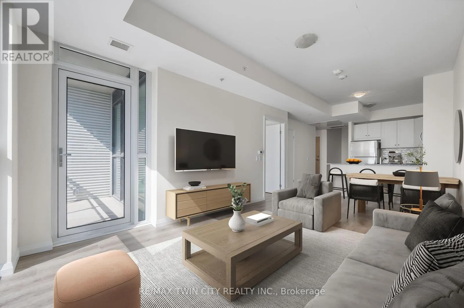 2407 - 60 CHARLES STREET W