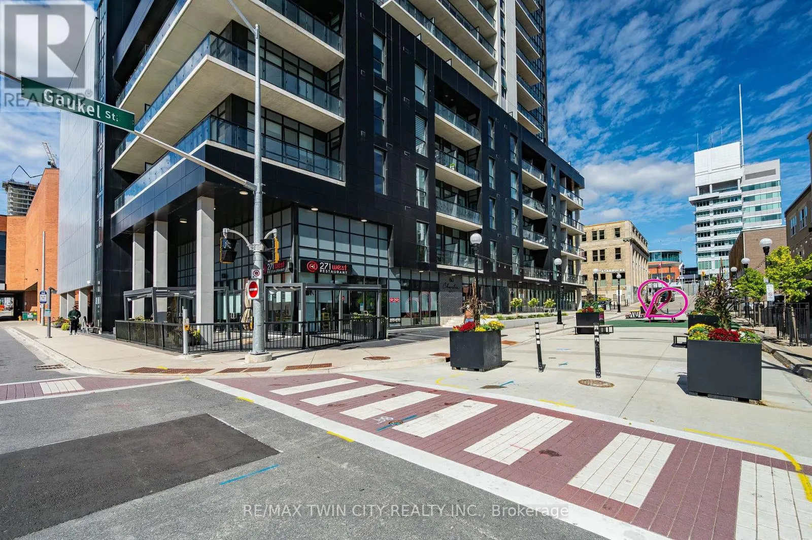 2407 - 60 CHARLES STREET W
