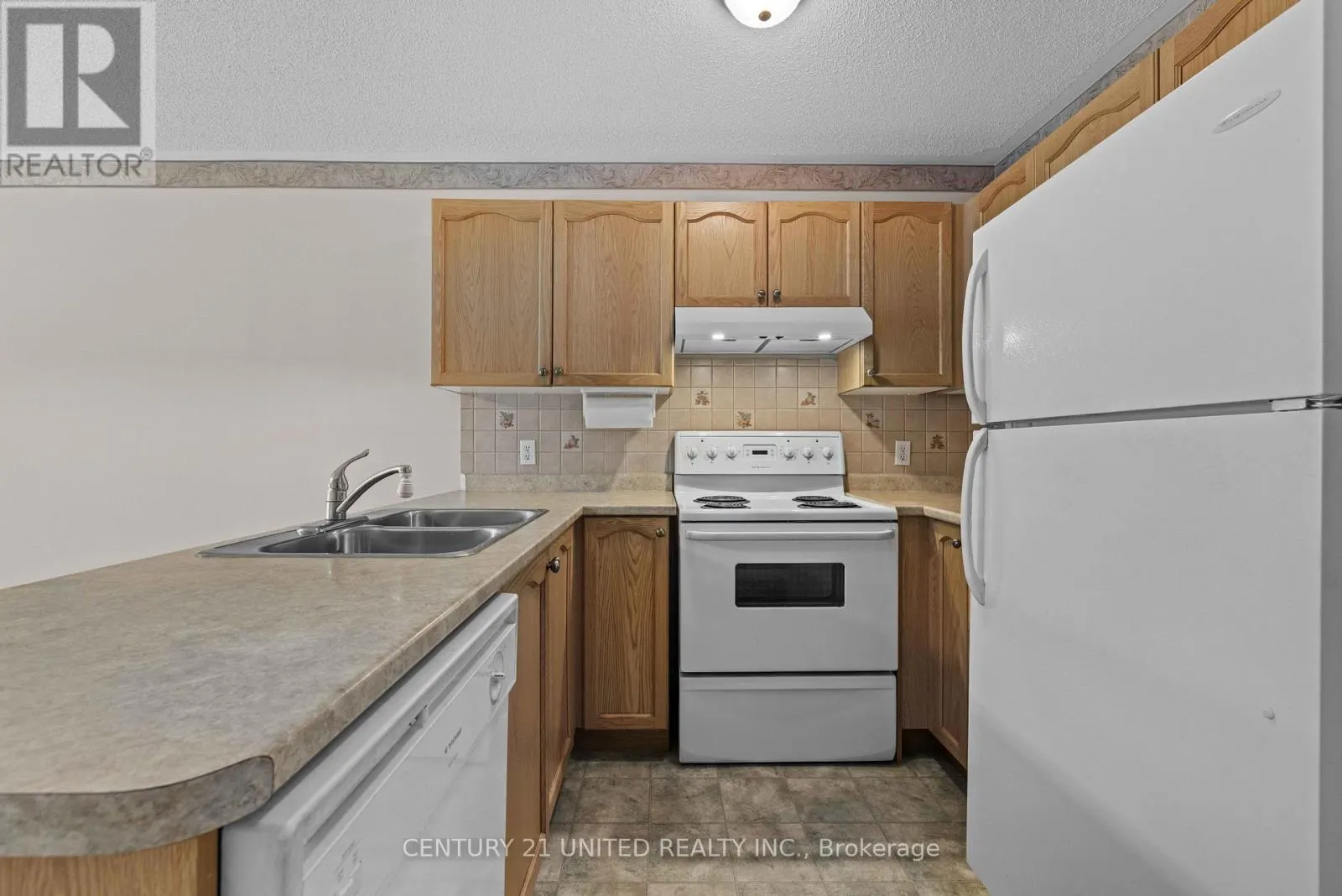 931 RALPHSON CRESCENT