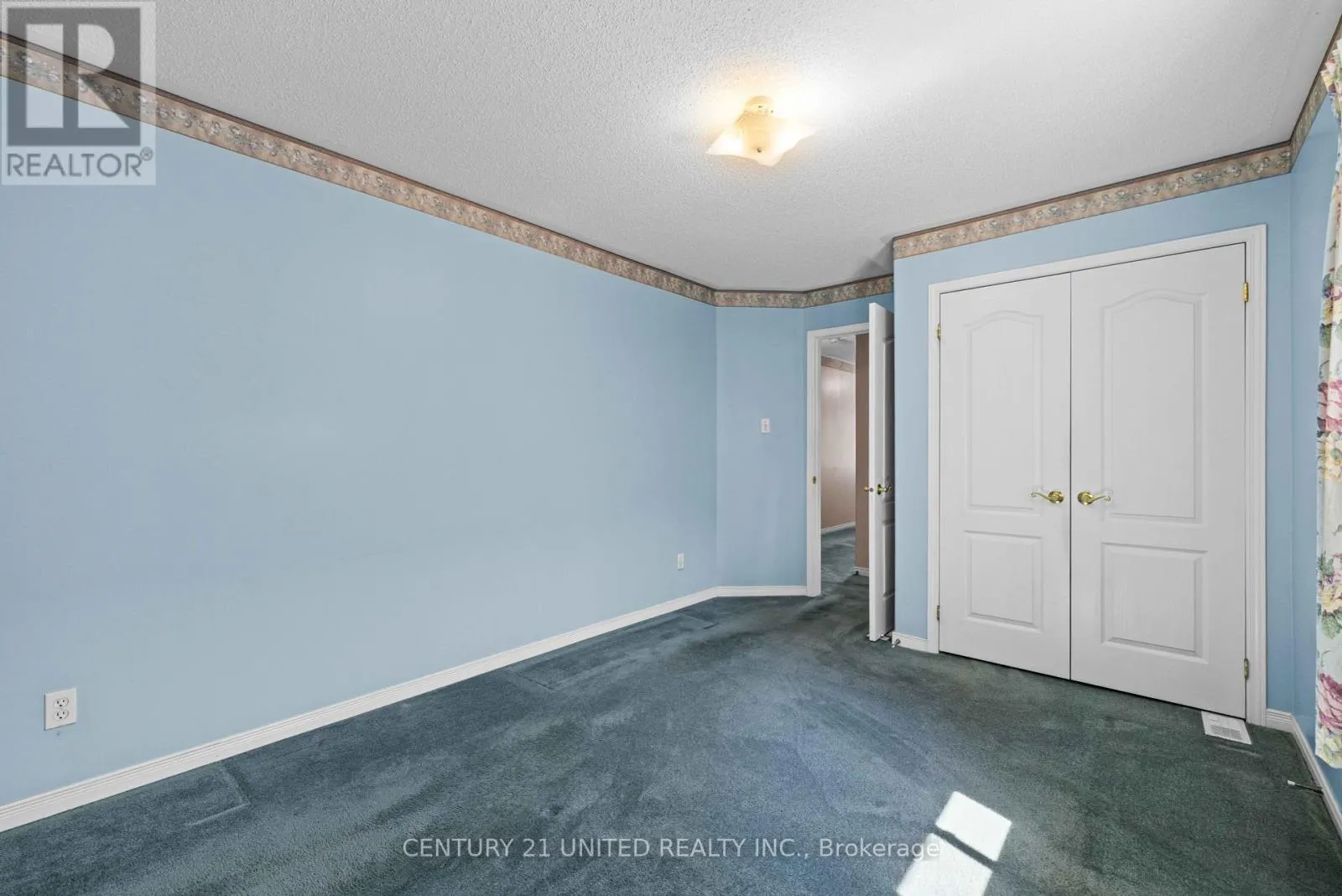 931 RALPHSON CRESCENT