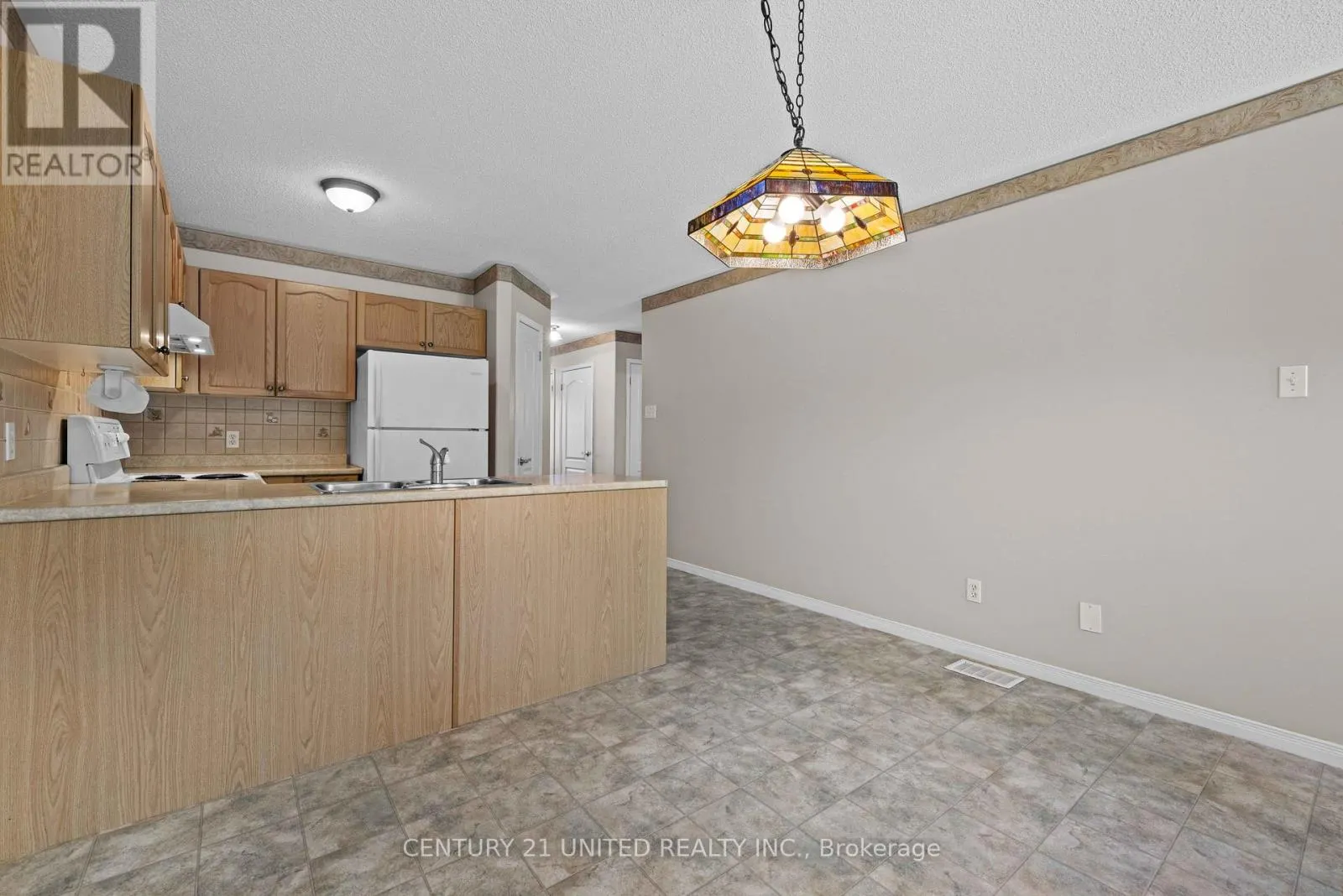 931 RALPHSON CRESCENT