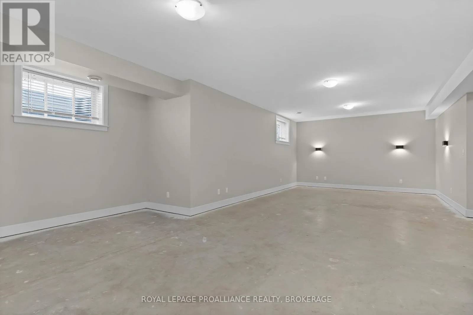 1601 WILLOW COURT