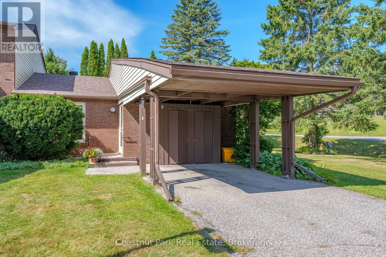 8 - 15 GOLF COURSE ROAD, #8