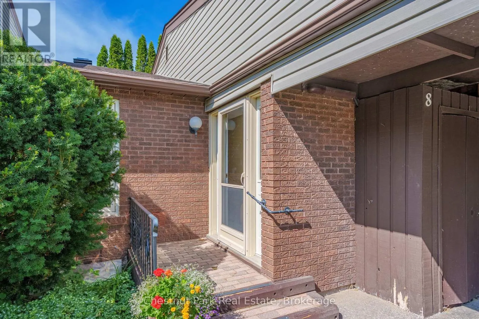 8 - 15 GOLF COURSE ROAD, #8