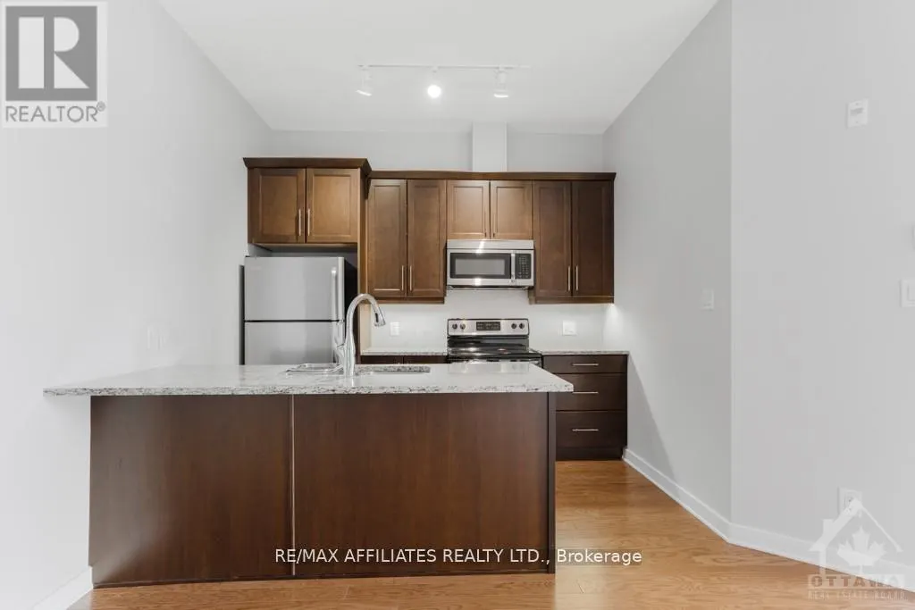 109 - 310 CENTRUM BOULEVARD