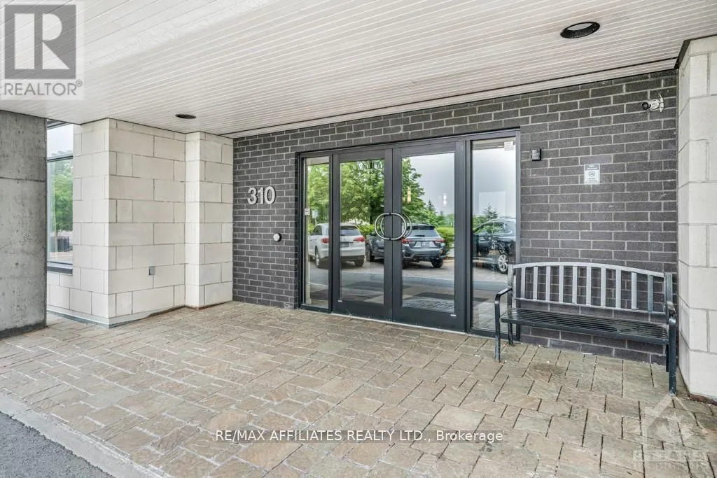 109 - 310 CENTRUM BOULEVARD