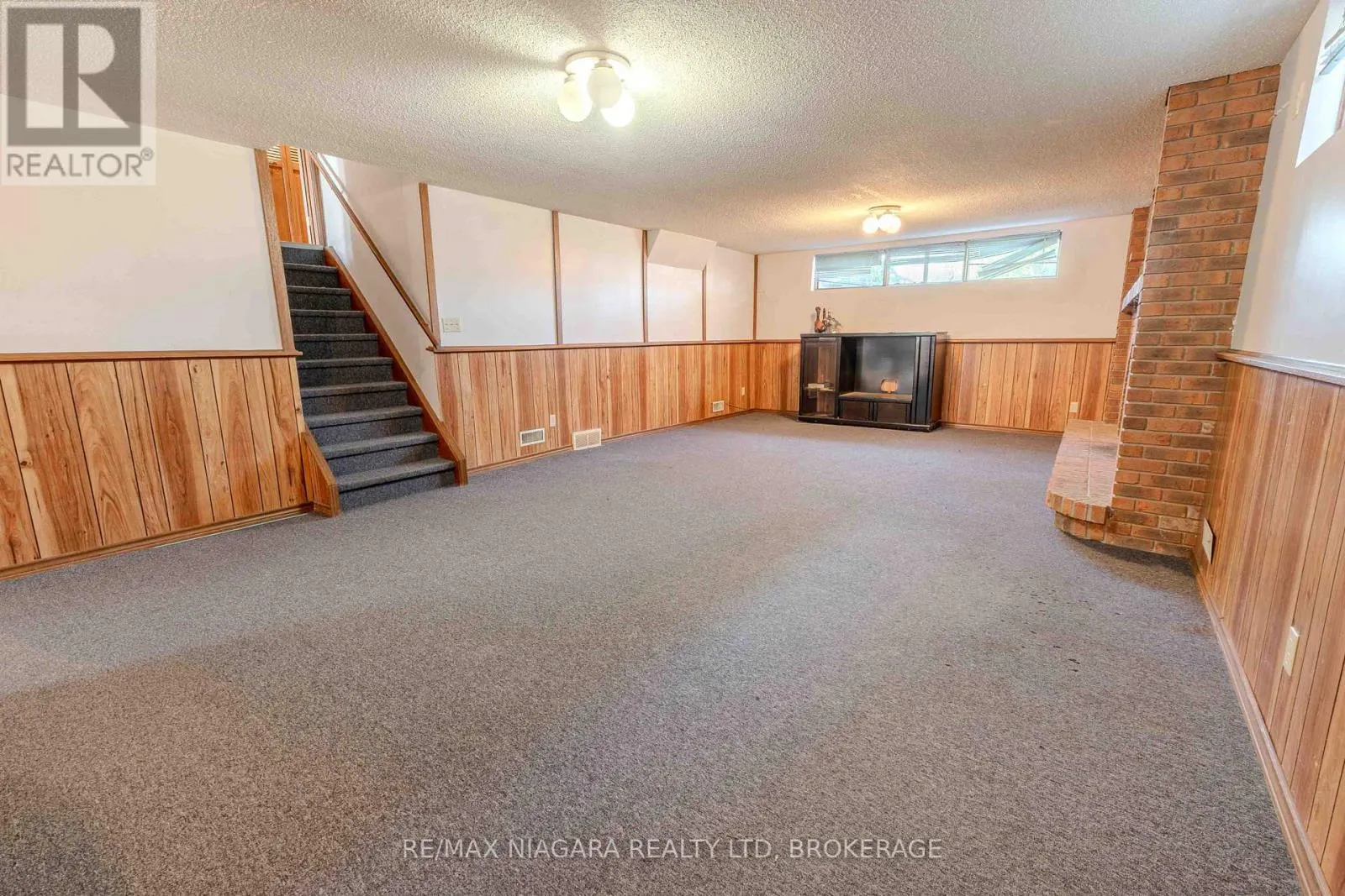 28 TANERA CRESCENT