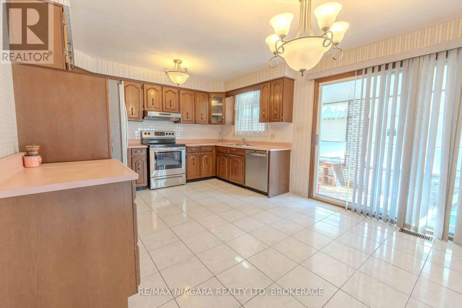 28 TANERA CRESCENT