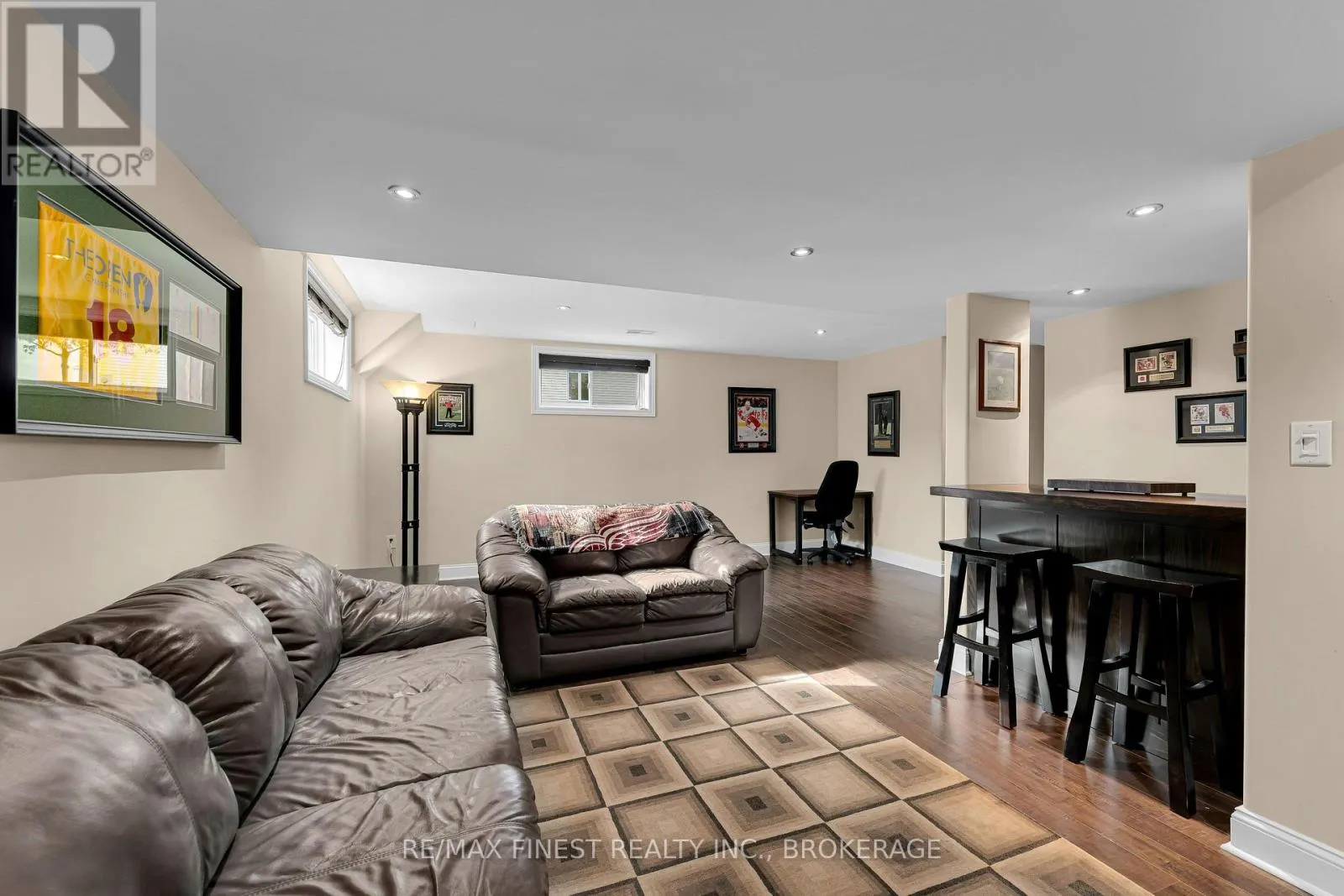 1172 HALIFAX DRIVE