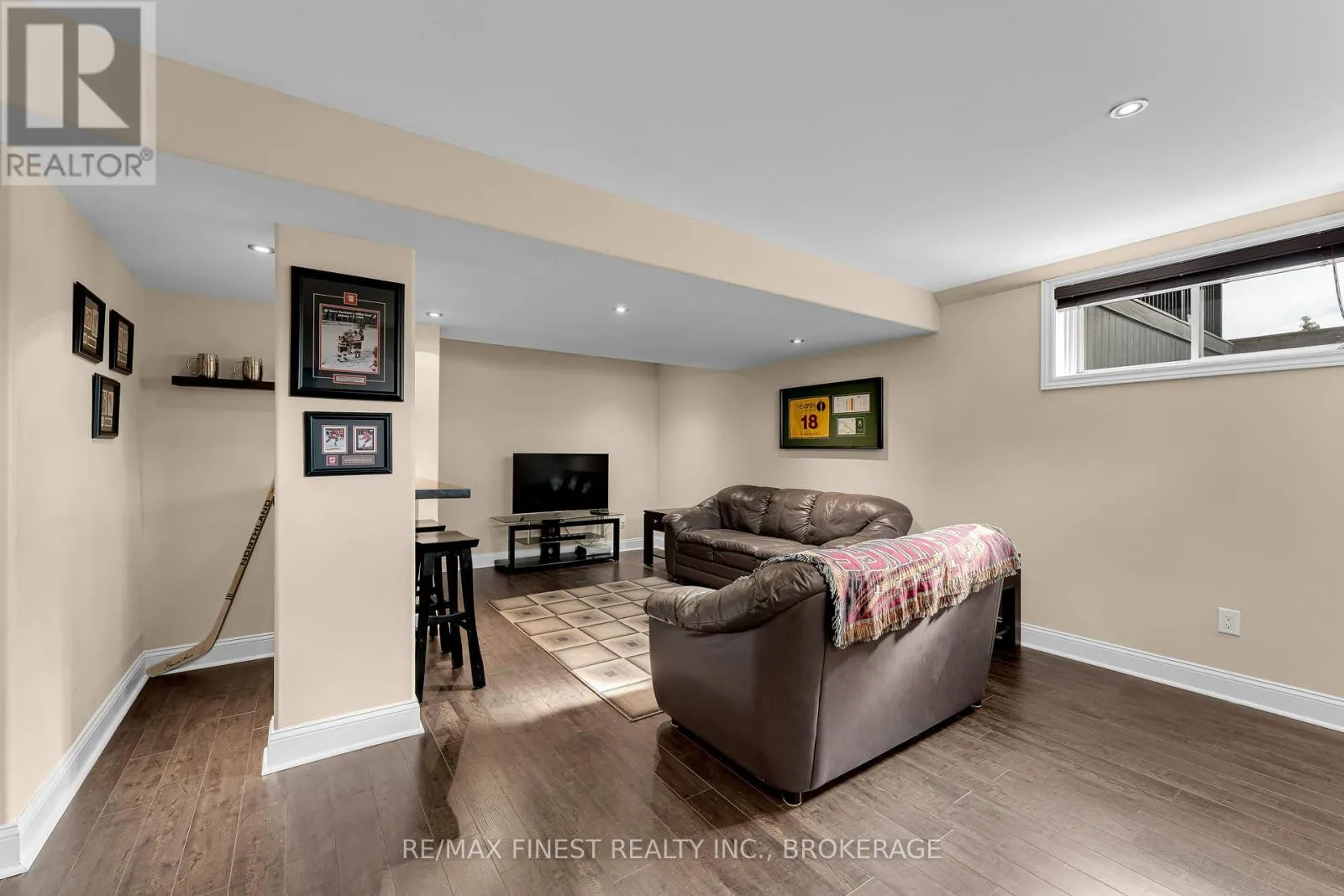 1172 HALIFAX DRIVE