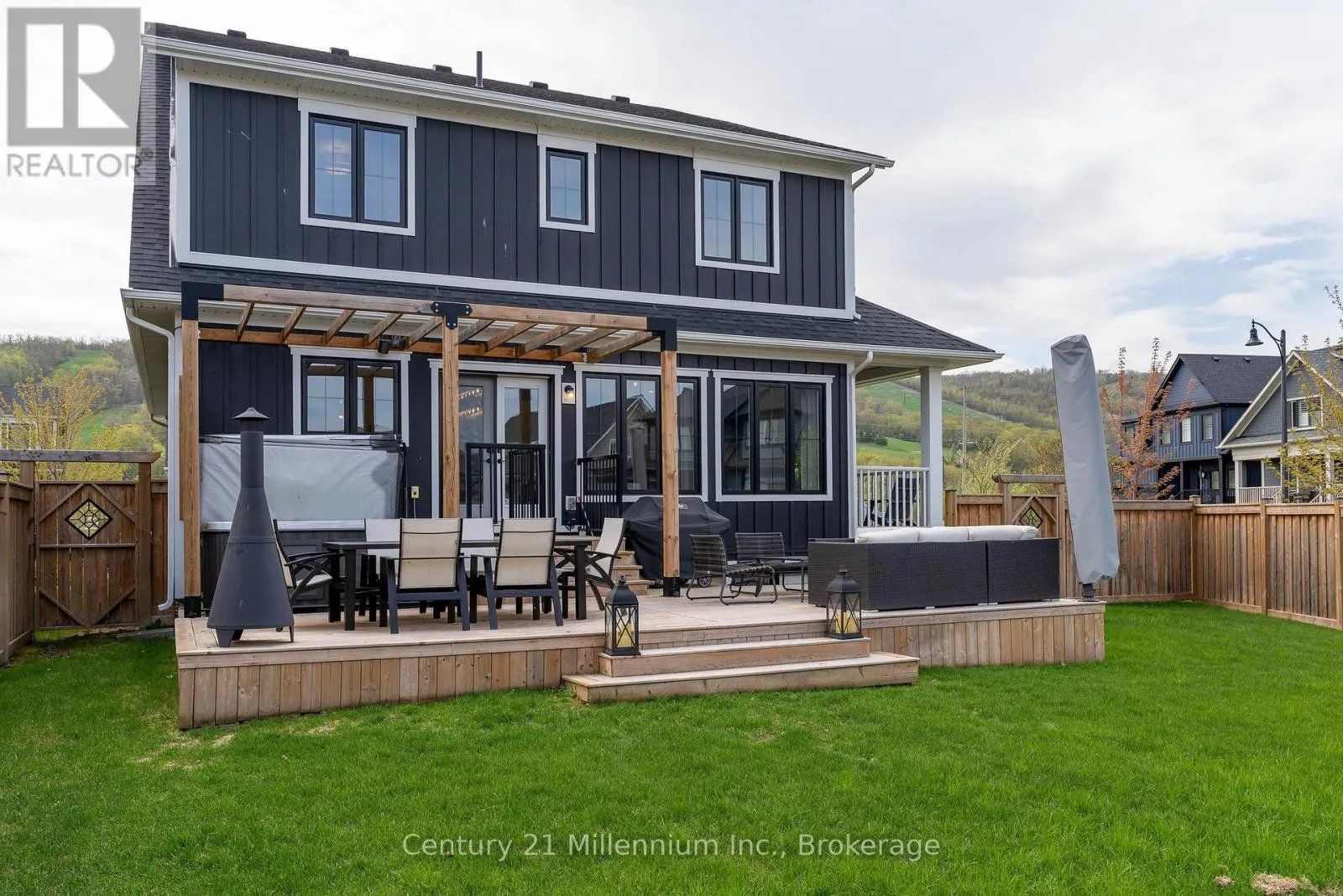 225 YELLOW BIRCH CRESCENT