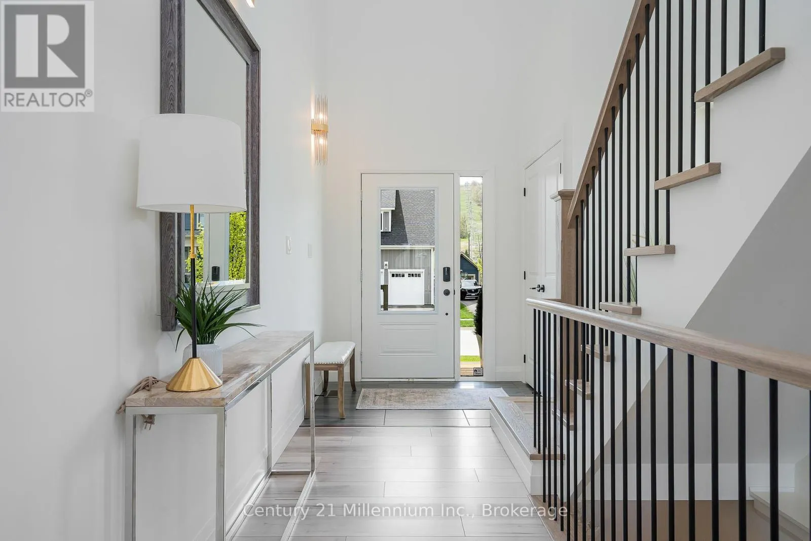 225 YELLOW BIRCH CRESCENT