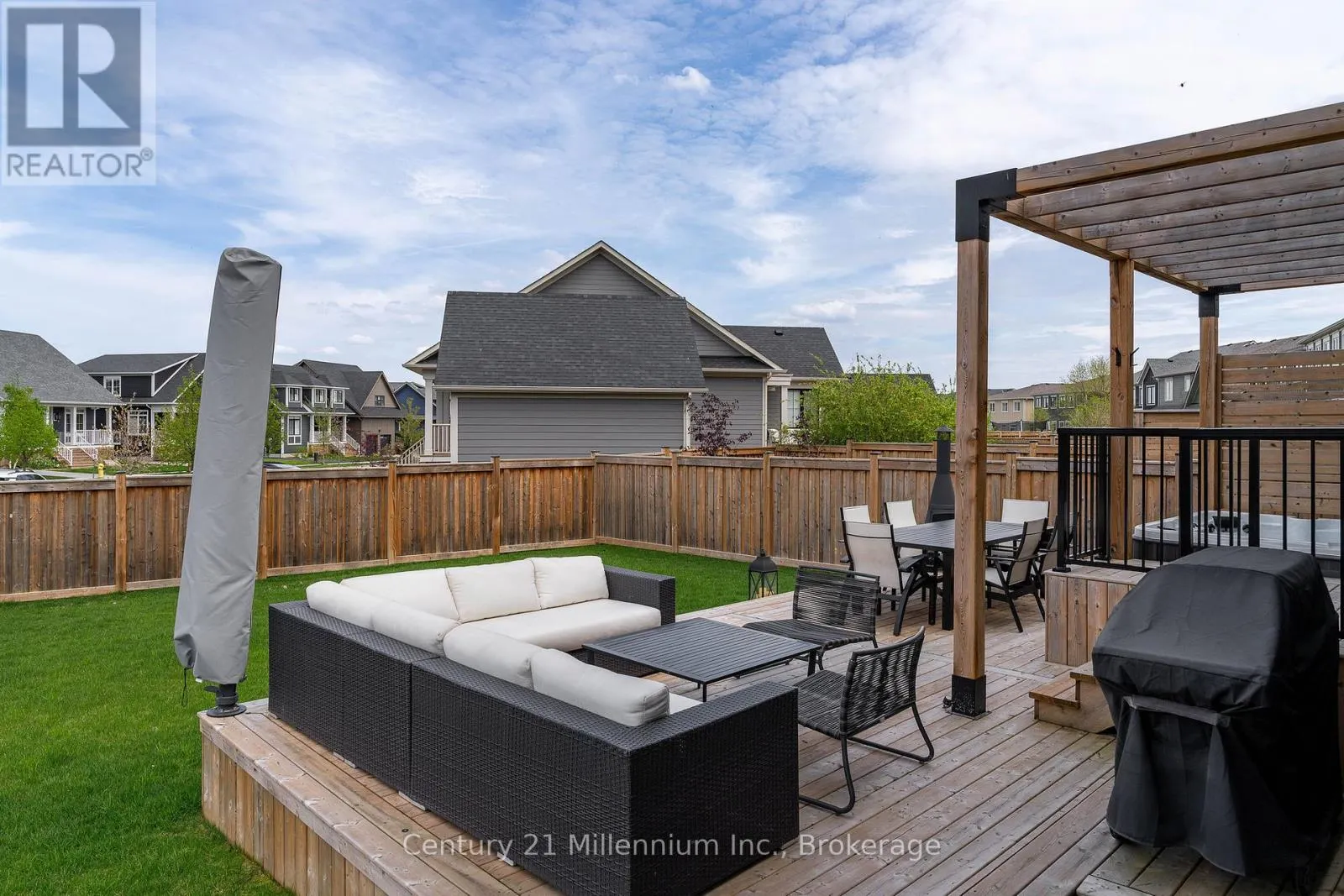 225 YELLOW BIRCH CRESCENT