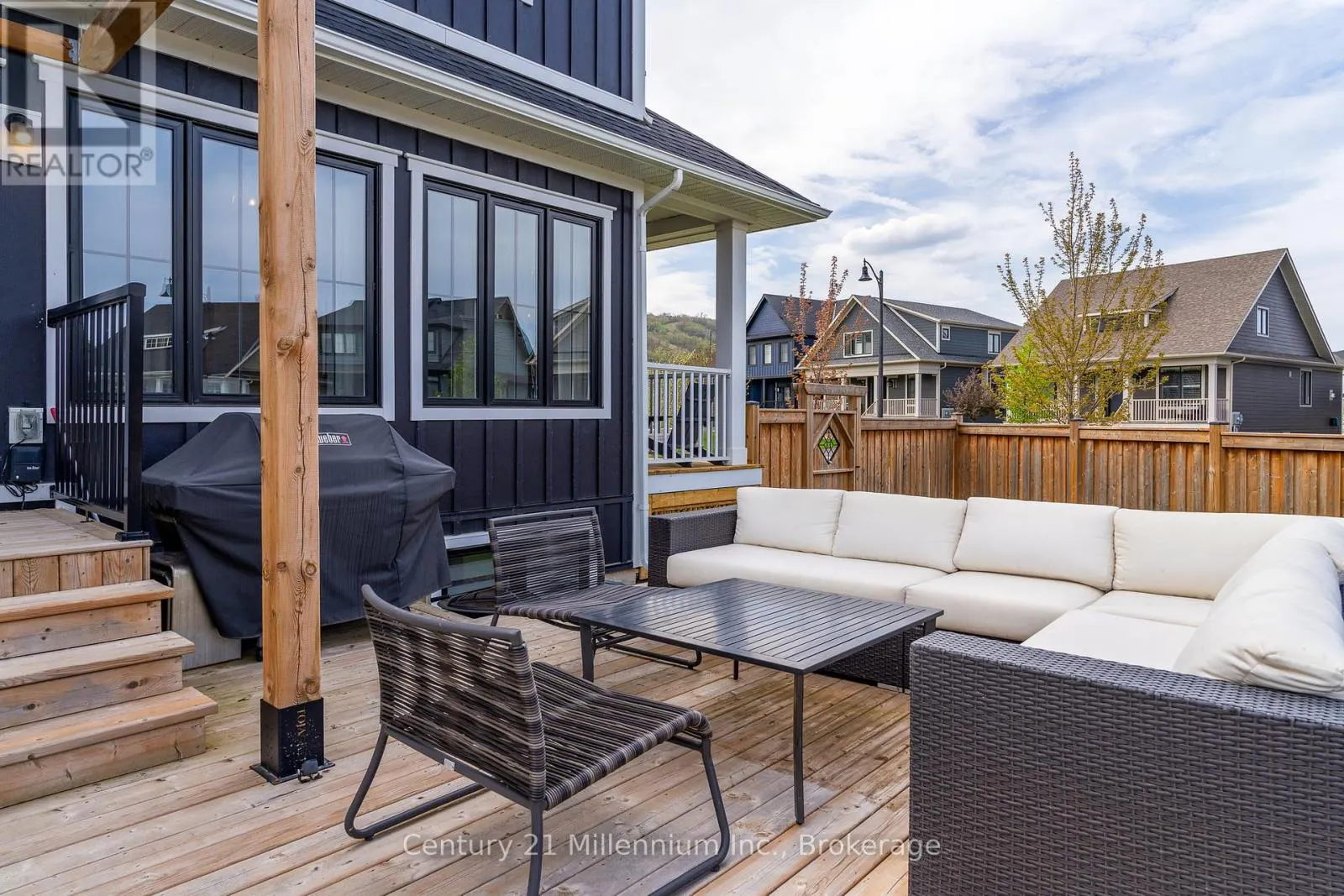 225 YELLOW BIRCH CRESCENT