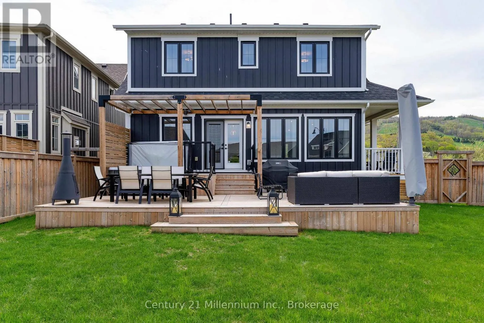 225 YELLOW BIRCH CRESCENT