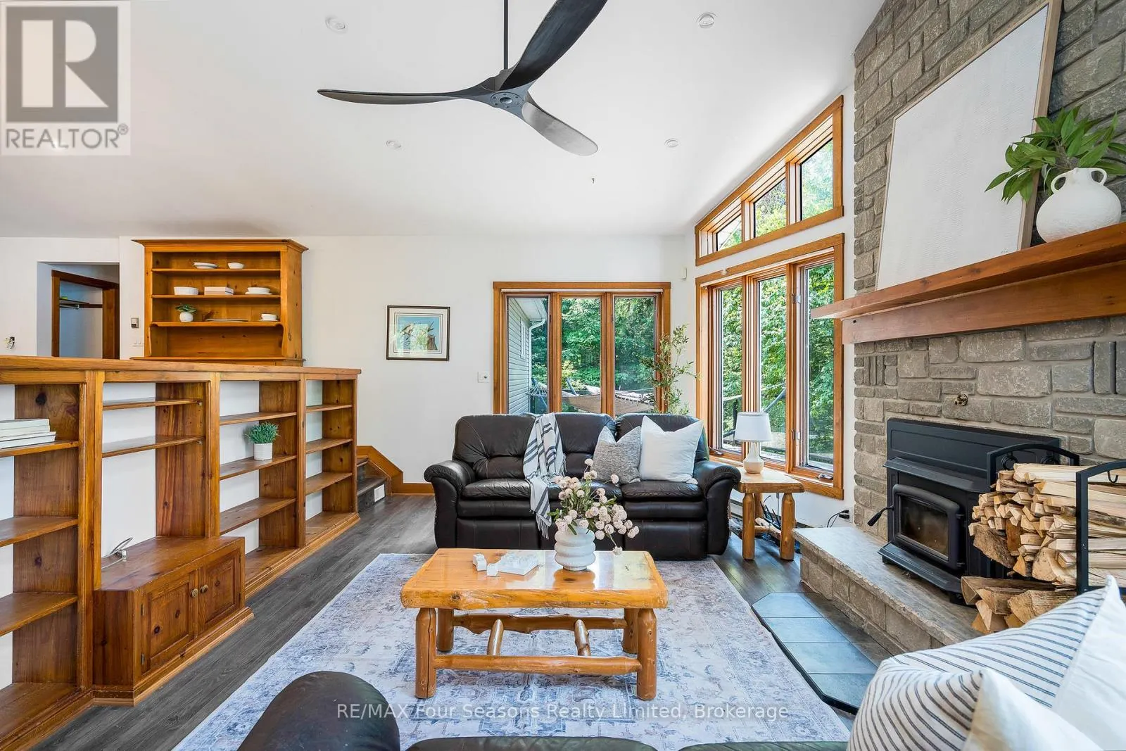 188 HIGHPOINT CRESCENT