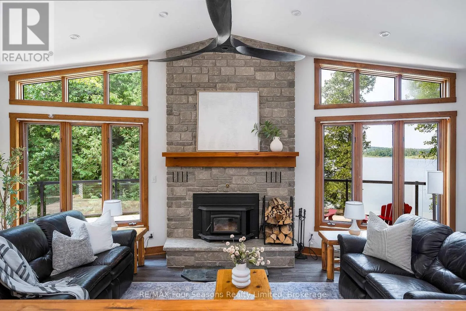 188 HIGHPOINT CRESCENT