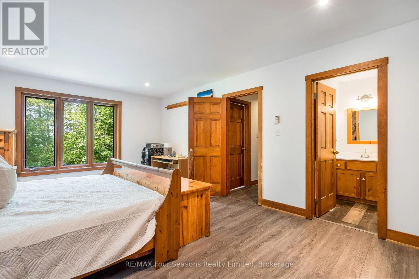 188 HIGHPOINT CRESCENT