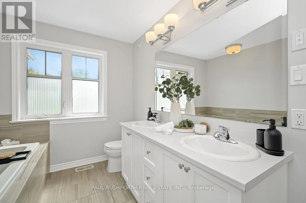 334 WOOD ACRES GROVE