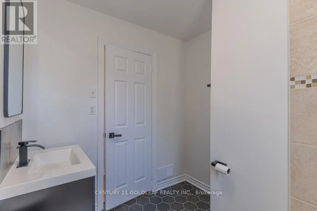 UNIT 2 - 361 GOUGEON STREET