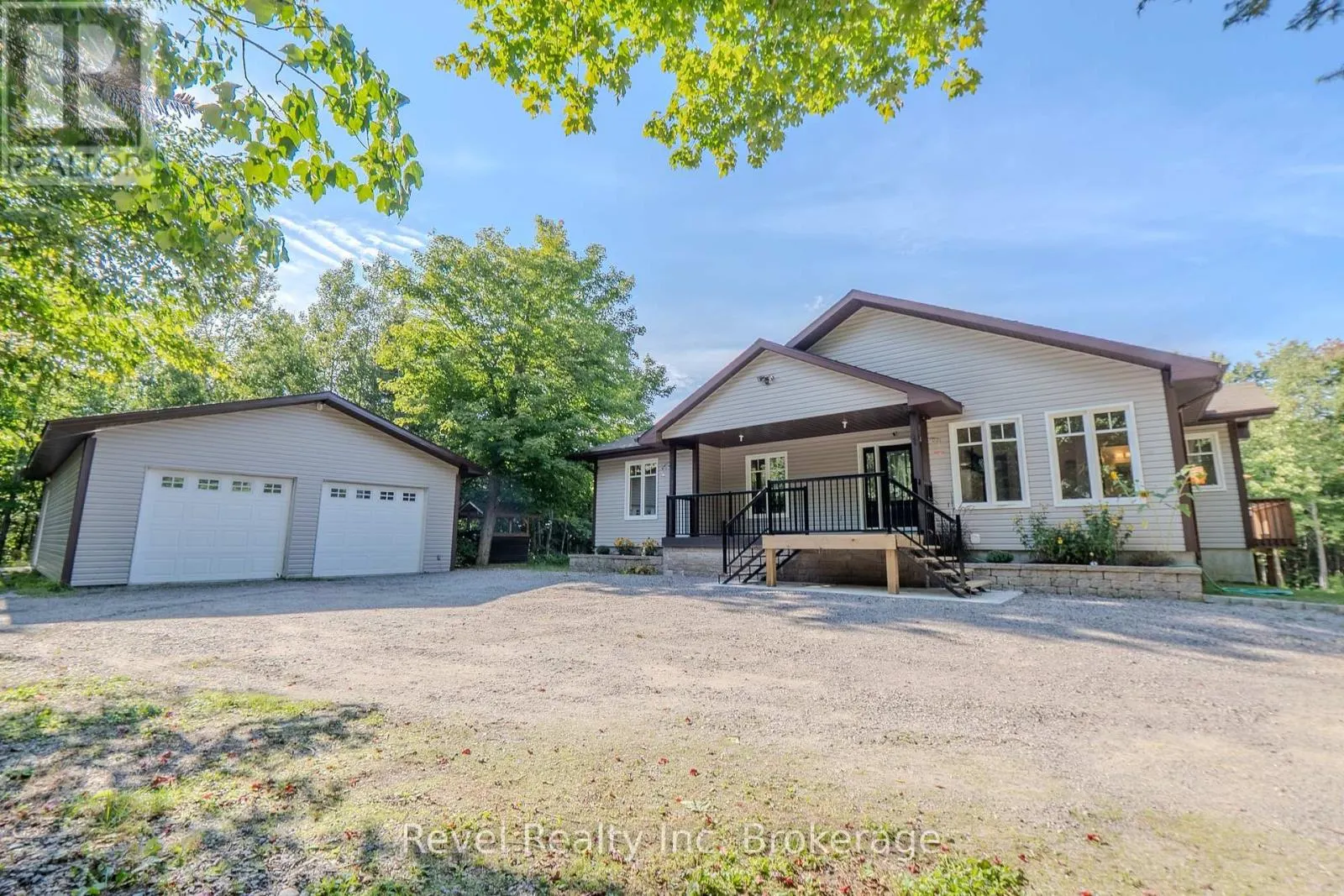 362 CHADBOURNE DRIVE