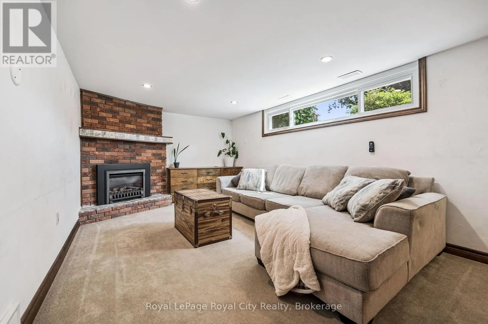 22 OWEN AVENUE