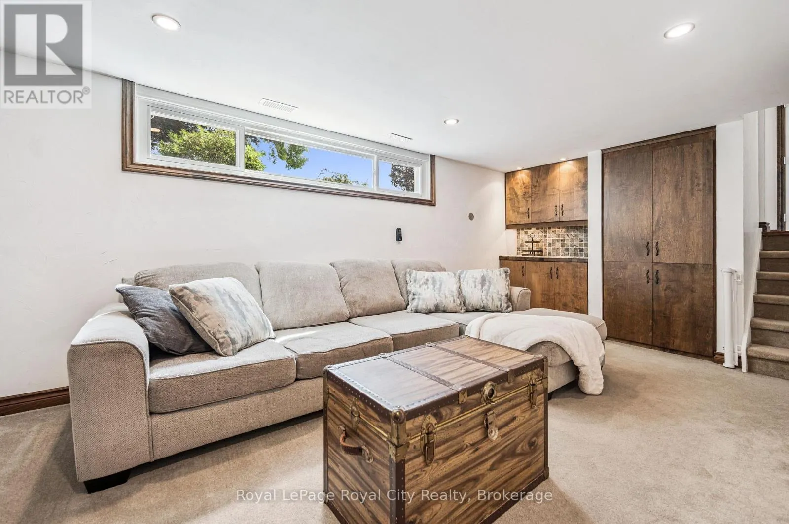 22 OWEN AVENUE