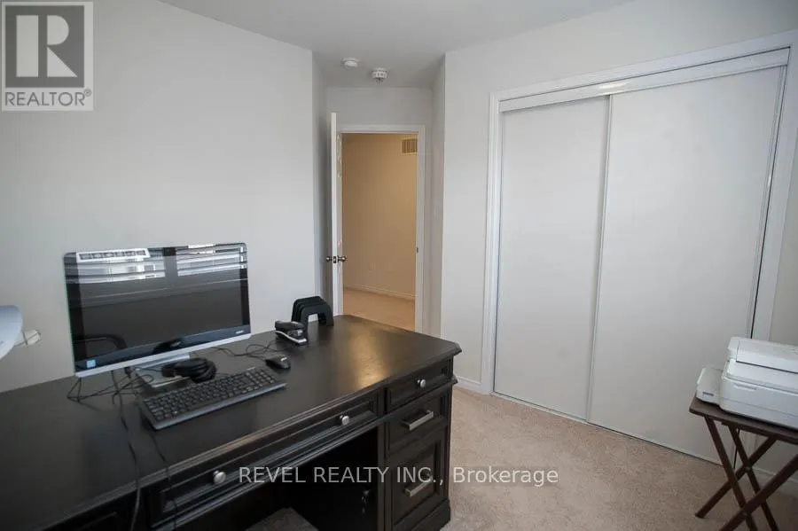15 WILMOT ROAD