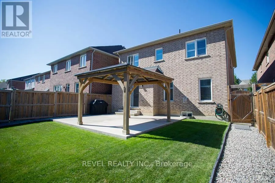 15 WILMOT ROAD