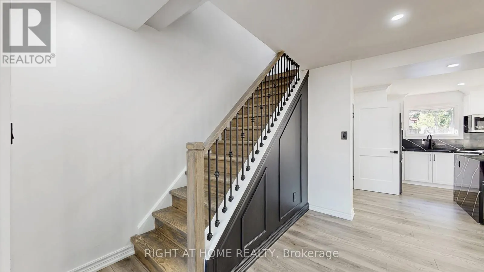 77 ELFORD CRESCENT