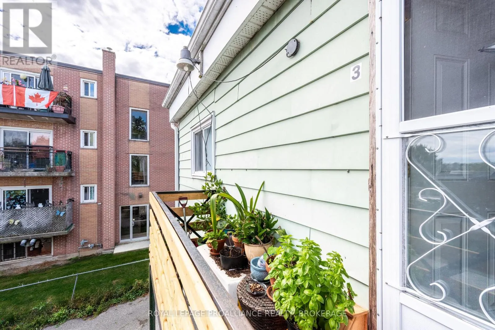 271-273 RIDEAU STREET