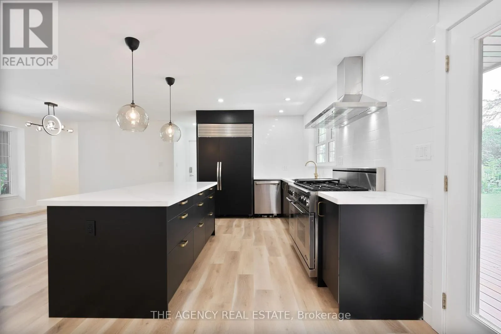 38 HUNT VILLAGE CRESCENT