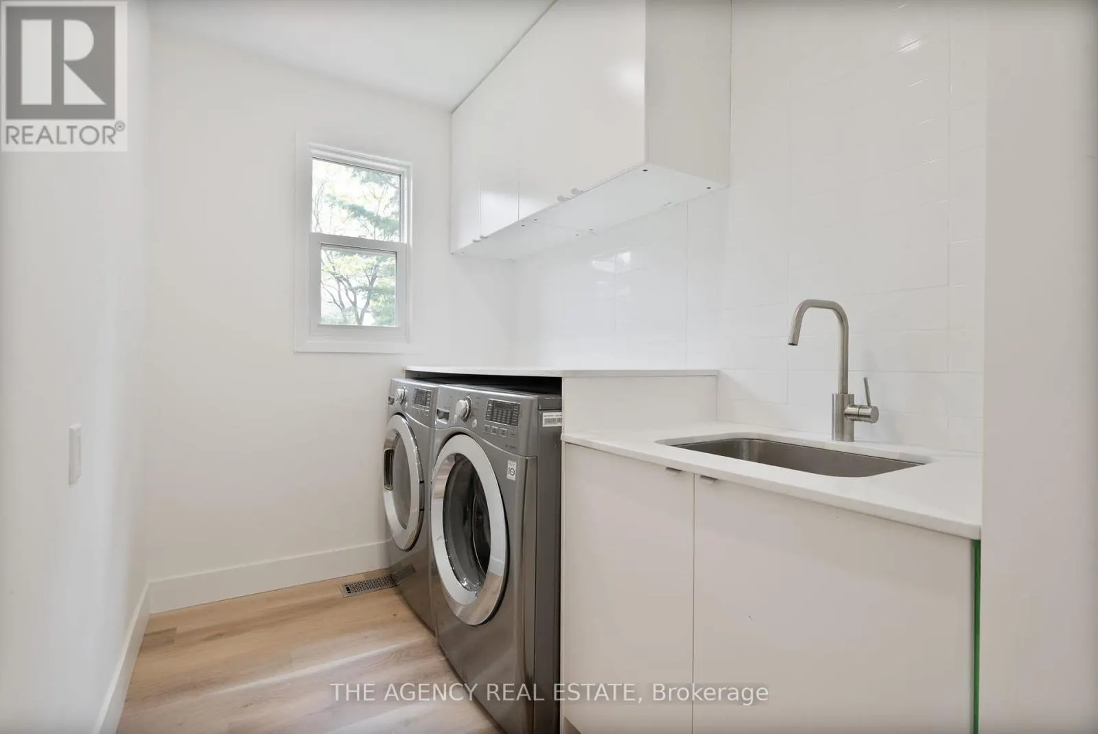 38 HUNT VILLAGE CRESCENT